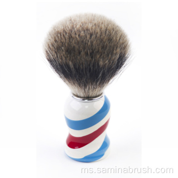 Berus pencukur rambut badger